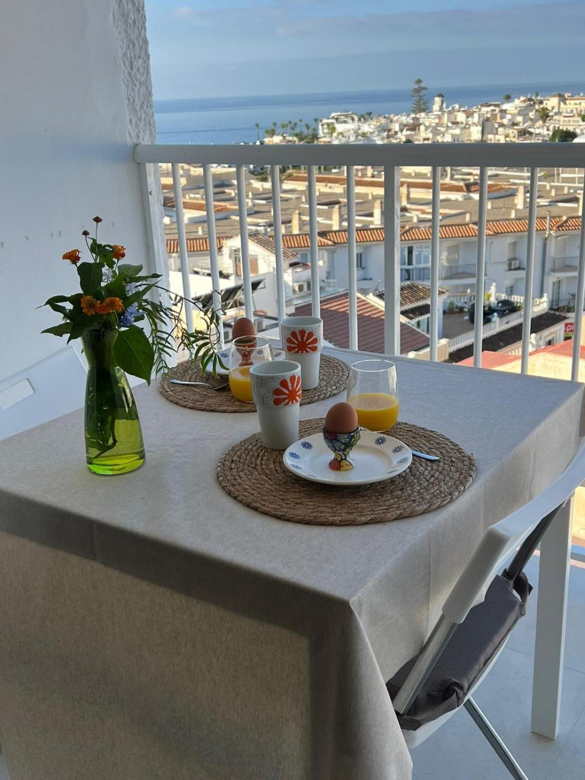 Ap379 Casa Seger Daire Nerja Dış mekan fotoğraf